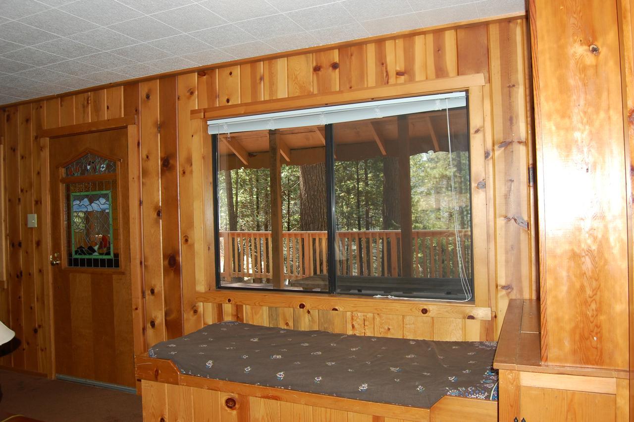 9S Pine Cabin South Wawona Екстер'єр фото