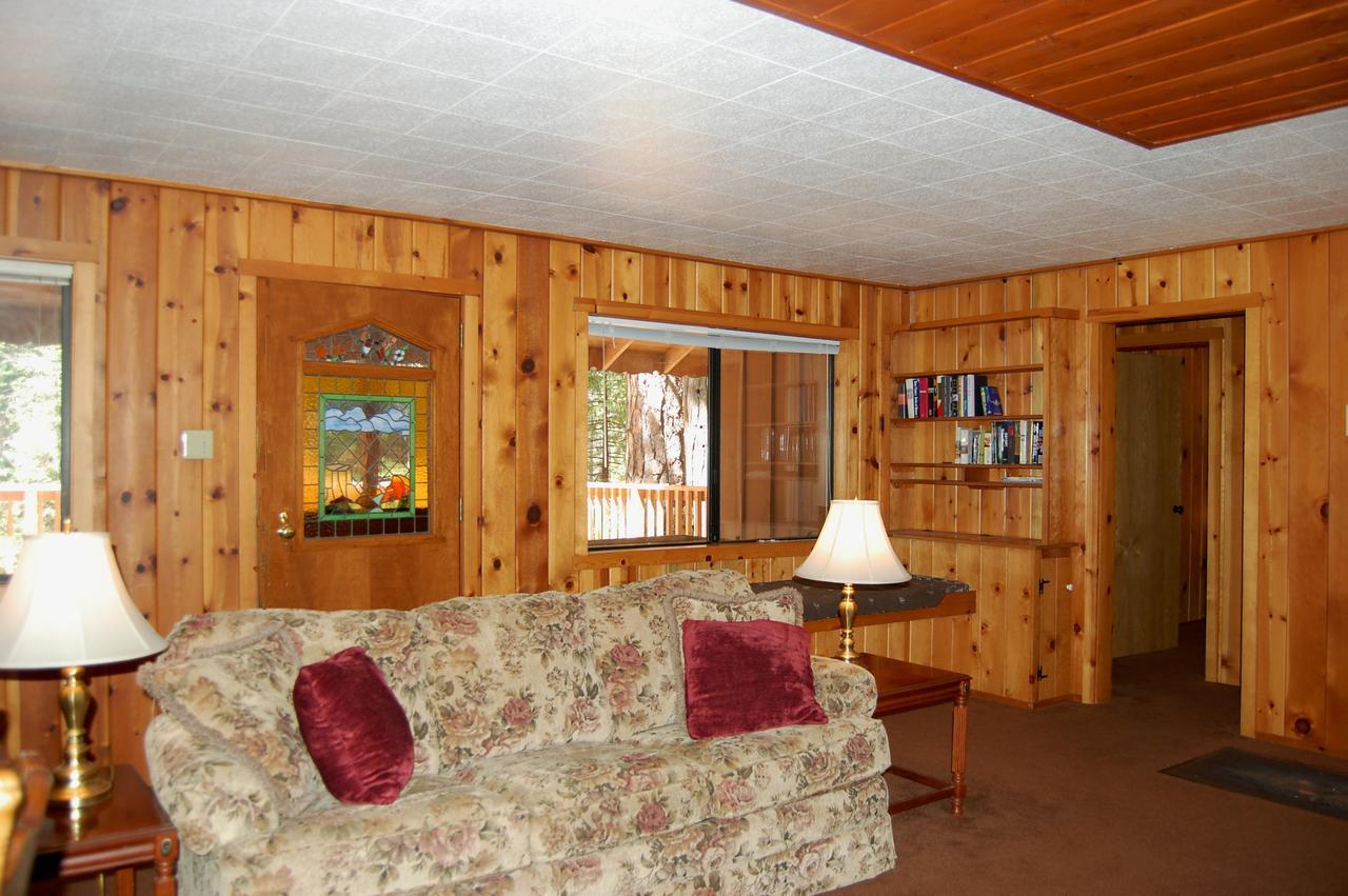 9S Pine Cabin South Wawona Екстер'єр фото